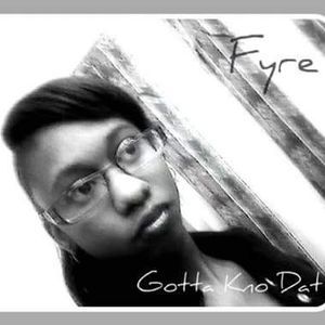 Meet your Posher, Aja